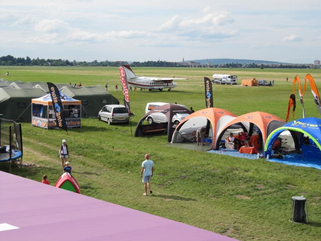 parašutistický Vector festival