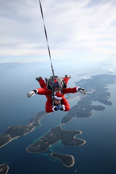tandem pilot s pasažérem ve volném pádu