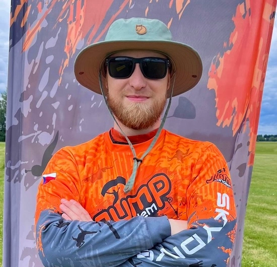 Zdeněk Elbl Jump Tandem staff