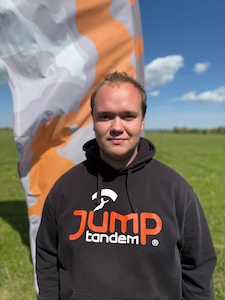 Michal Šmíd Jump Tandem staff