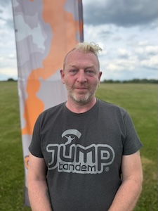 Felix Šrámek Jump Tandem staff
