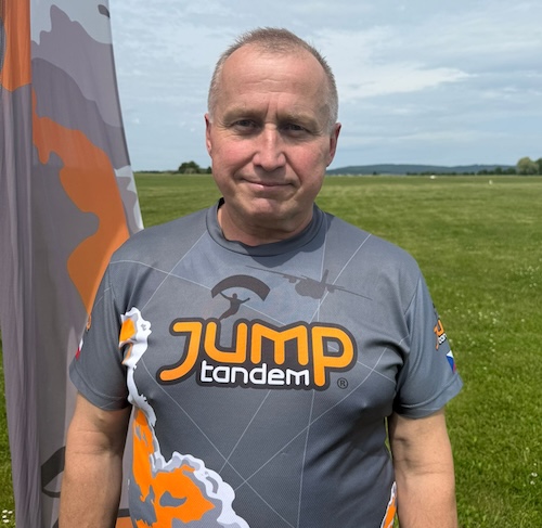 Bob Wrobel Jump Tandem staff