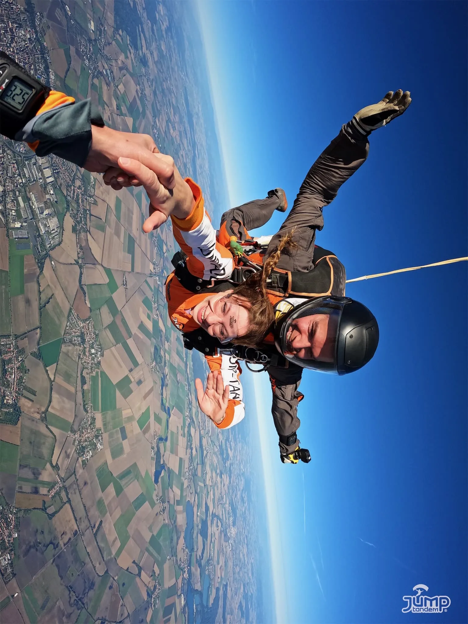 Tandem pilot s pasažérem ve volném pádu